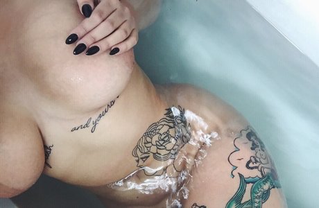 Bailey Arber pornstar nudes gallery