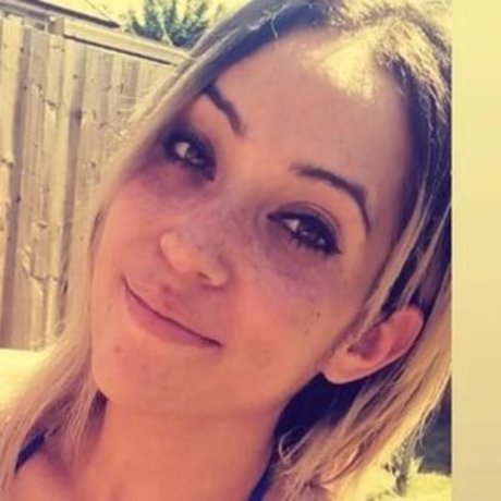 Kim Moor exclusive actress archive