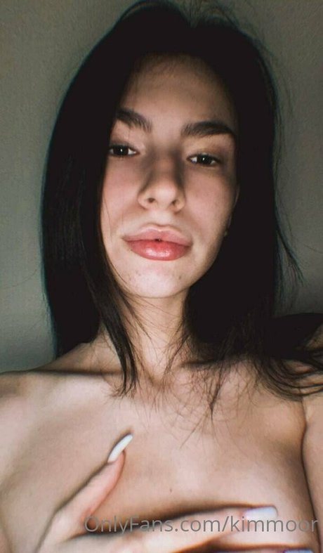 Kim Moor star free images