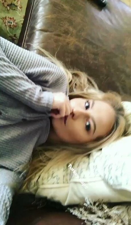 Britney Light model naked picture