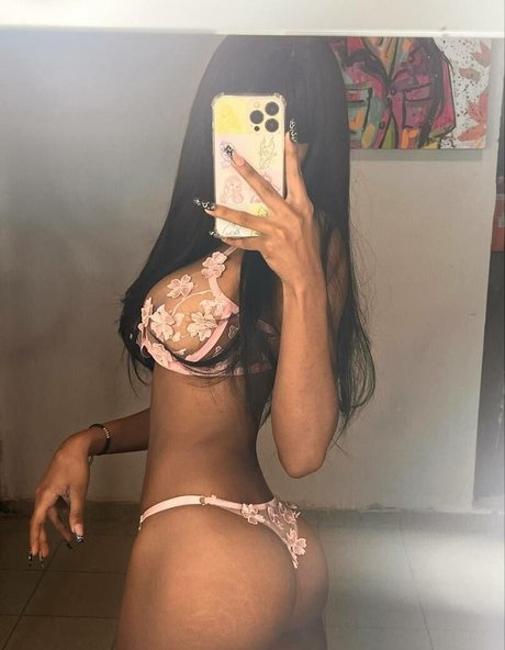 La Jary star nude pic