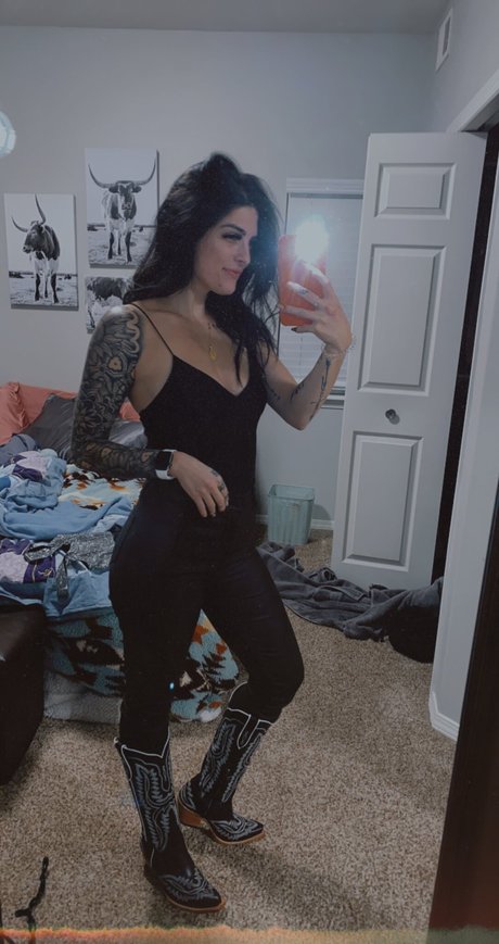 kyls 97 model exclusive photo