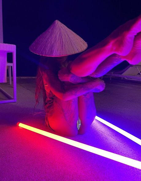 Latisha Blesk beautiful actress pictures