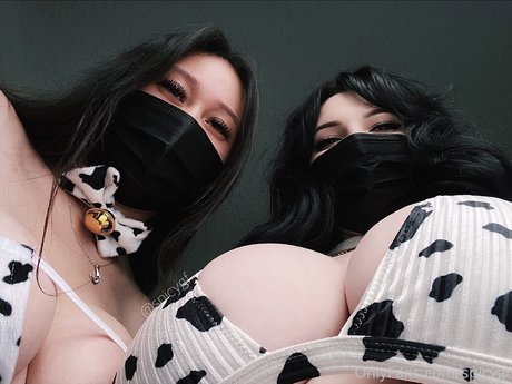 Spicygf perfect pornstar photos