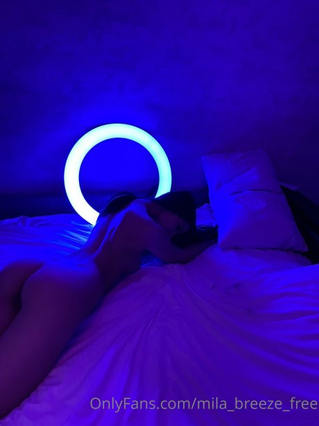 Mila Breeze sex actress pics