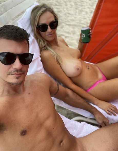 dtfcouple 4u erotic star image