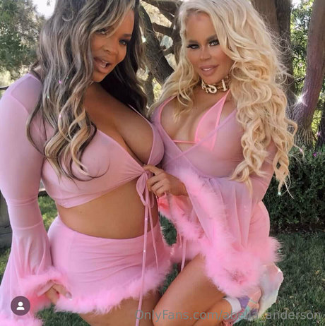 Abella Anderson pornstar xxx picture