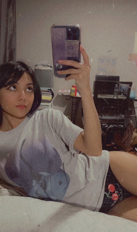 eveable pornstar beautiful photos