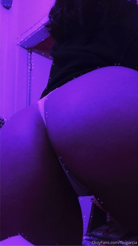 fiiogarcia naked model image