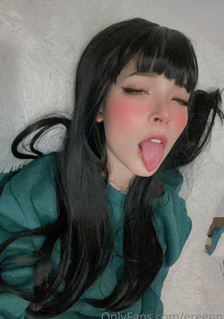 lilyonkou naked actress photos