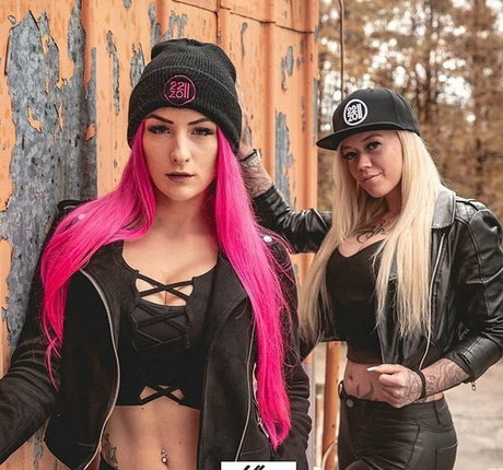 Pia Sativa hot model gallery