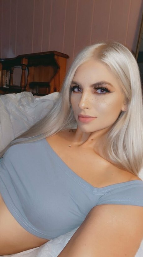 Skyllar selene pornstar art photo