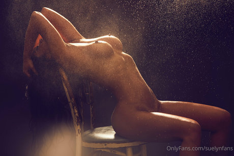 Suelyn Medeiros model sex image