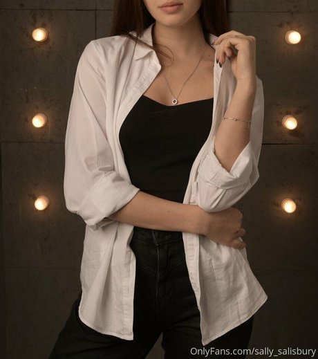 Sally Salisbury star perfect pictures