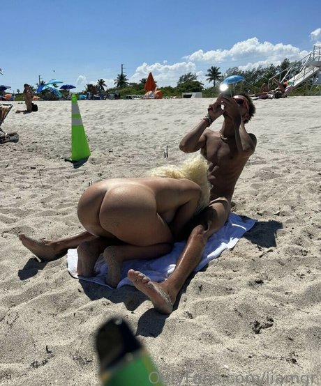 hannahtwin01 pretty model photos