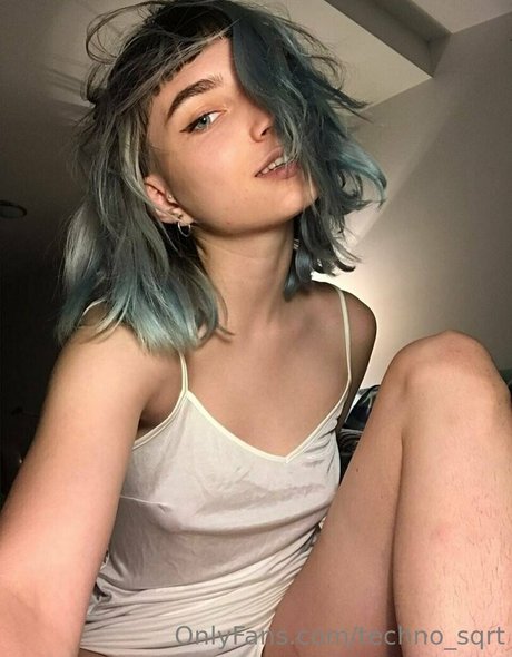 techno sqrt star art image