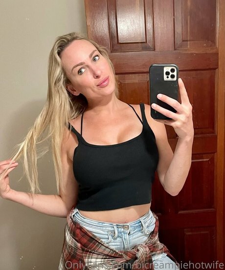 bimariebjlover model nude pic