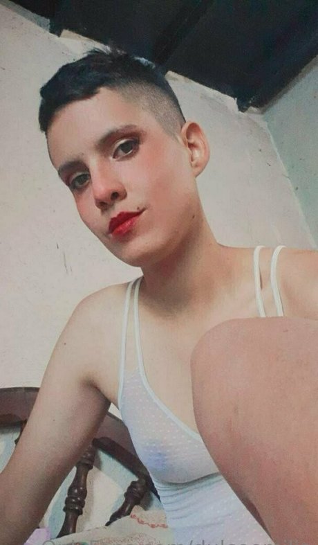 dulceemilia adult model image