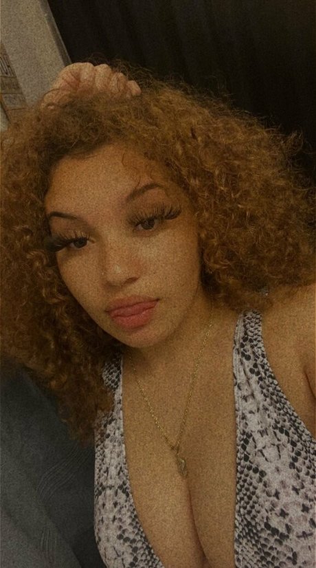 mariiahriiah pornstar nude gallery