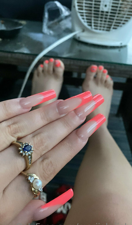 mariiahriiah star hd img