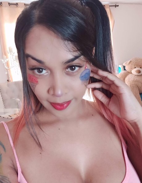 orgasmicsquir xxx model pic