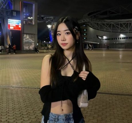 Ciana Yang high quality actress gallery