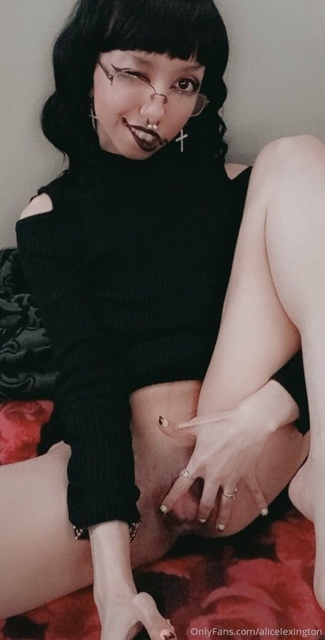 nude yoga onlyfans nice pictures