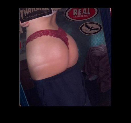 Loljrdn nude star pic