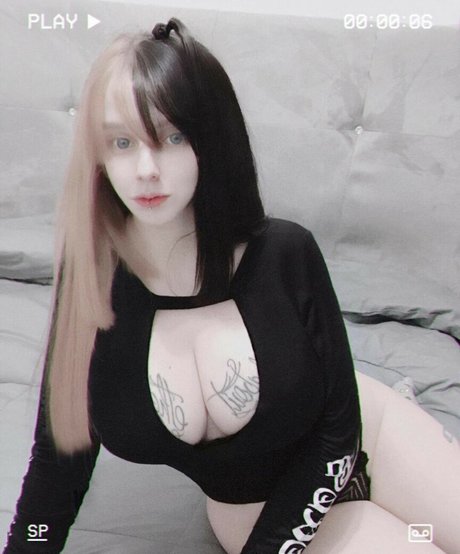 xmvndsx pornstar hd photos