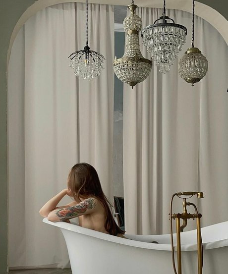 meow fit free actress image