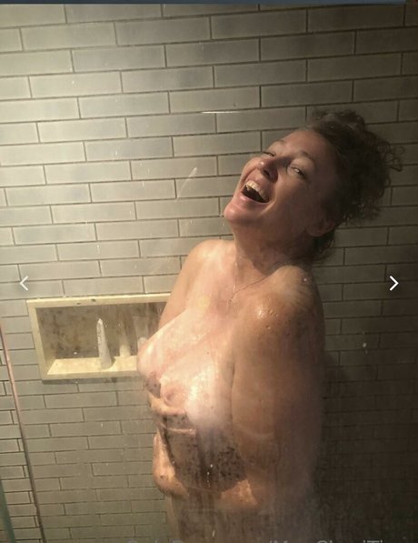 Moncheritime model photos