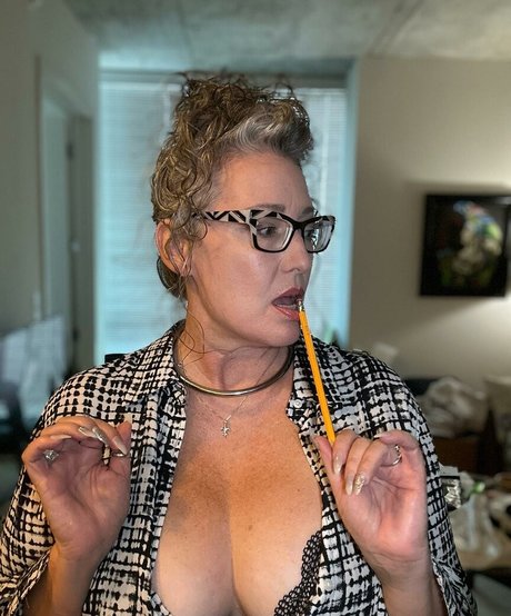 Moncheritime star high quality pictures