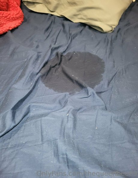 thequeenbee69 art actress photo