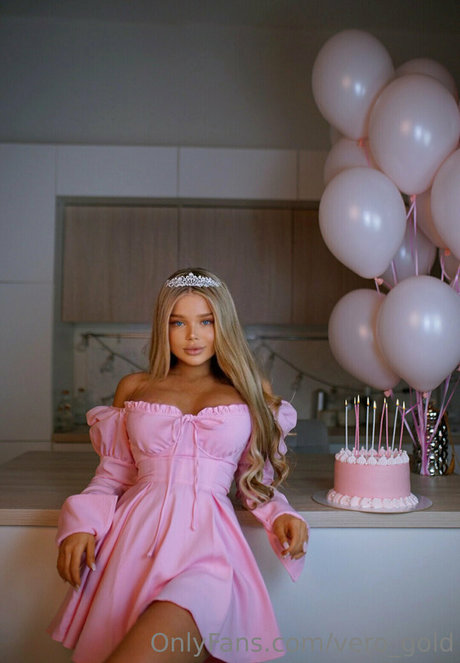 vero gold xxx pornstar img