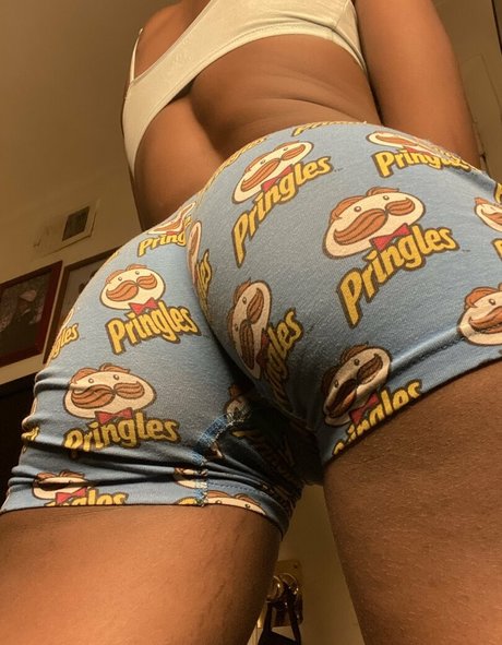 its sliim pornographic star pic