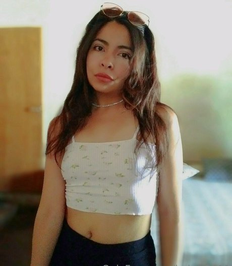 evita bb hot actress photos