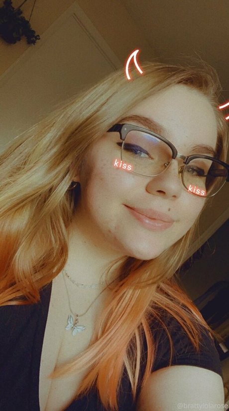 brattylolarose09 star nice picture