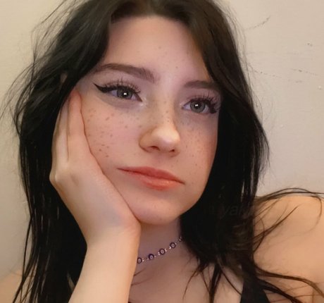 Yakirisu erotic pornstar picture