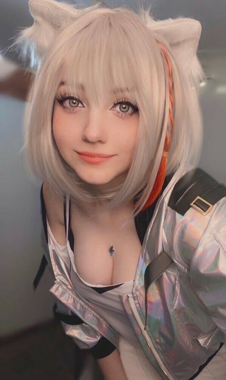 Yakirisu nice actress images