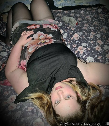 crazy curvy melii nice actress pic