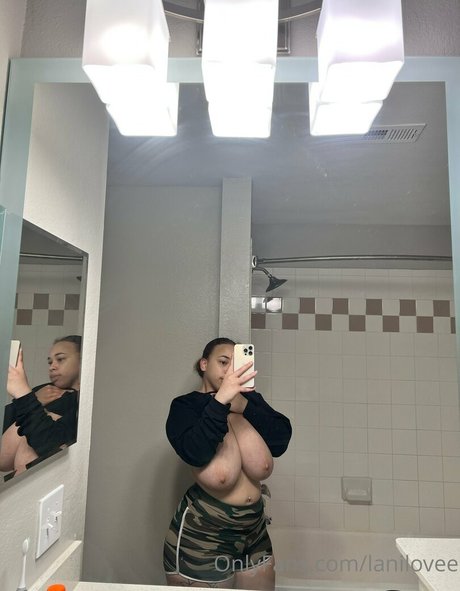 Sadhoetarius pornstar naked photo