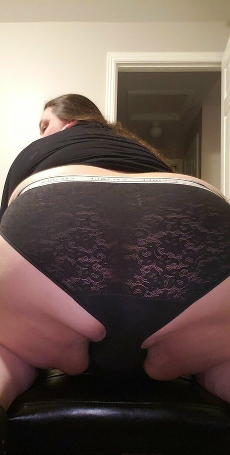 alluringbbw69 art model galleries