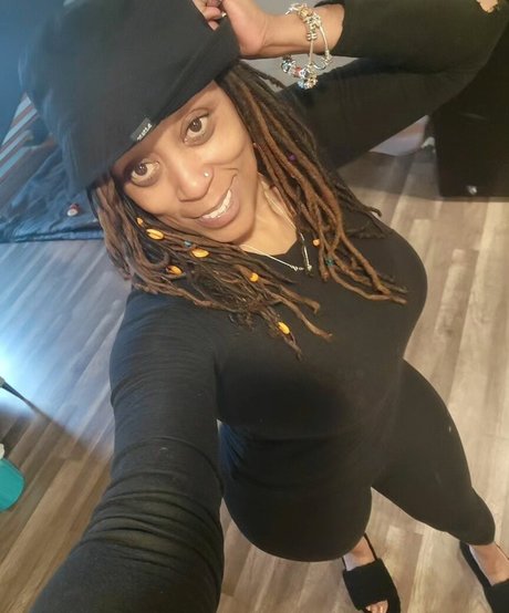 RhodaBlakey free model archive