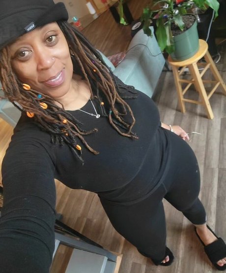 RhodaBlakey star nude gallery