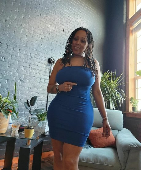 RhodaBlakey star pretty galleries