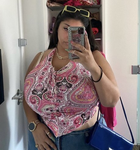 Yuval model top archive