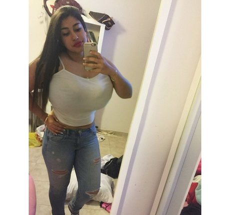 Yuval model adult image