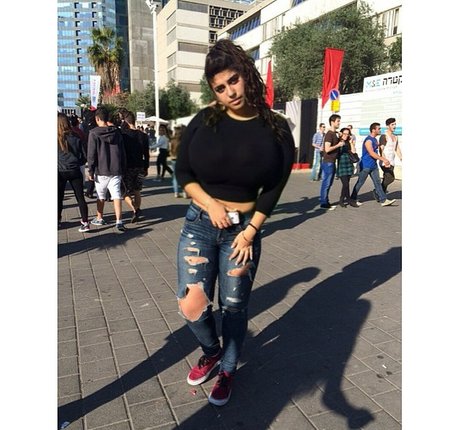 Yuval erotic pornstar pic