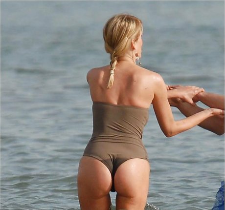 Alessia Marcuzzi pornstar exclusive archive