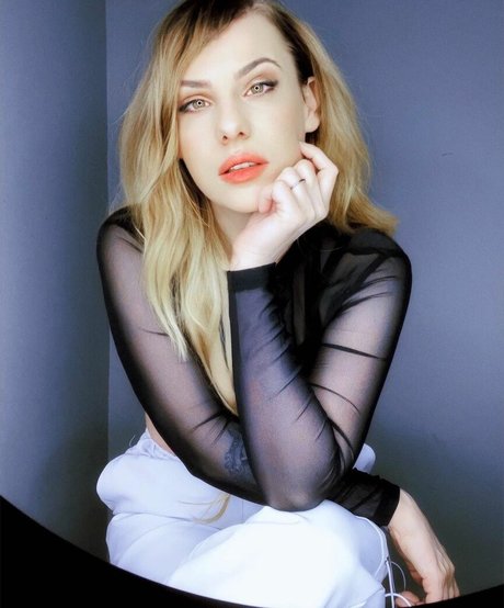 Sara Secora pornstar xxx pic